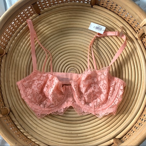 GAP Other - NWT Gap Pink lace bra 34C
